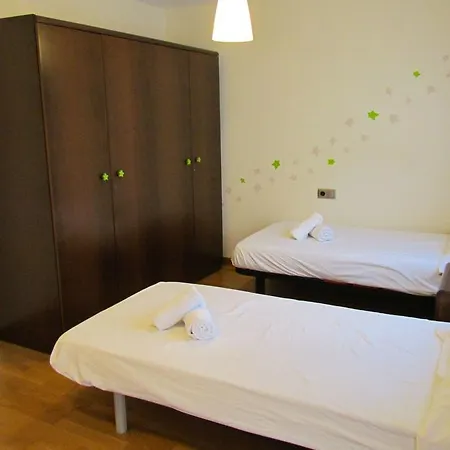 Lägenhet Apartamento Can Roc *